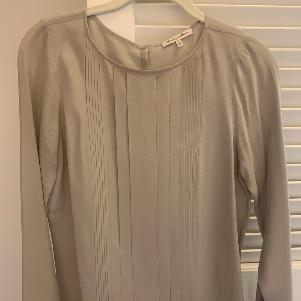 Broadway & Broome blouse
